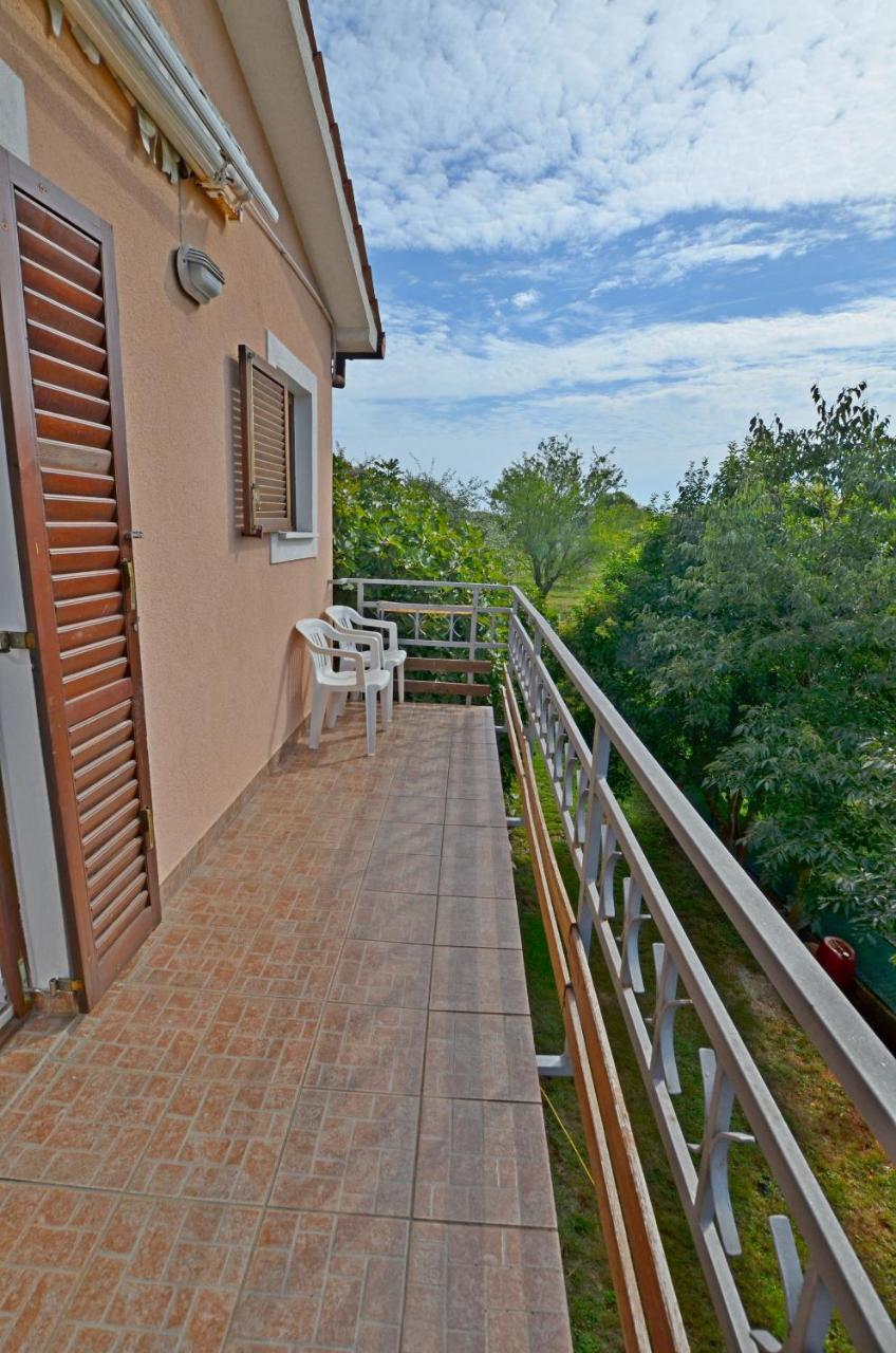 Apartments Josip Pavicini Exterior foto